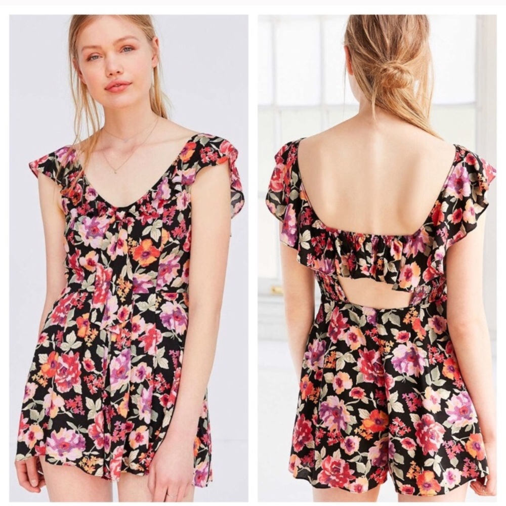 Floral ruffle romper